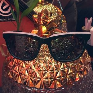 Fresh 2-Tone Diesel Sunglasses; Never Worn w Case